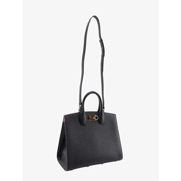 SALVATORE FERRAGAMO WOMAN  Leather handbag with iconic Gancino - Picture 3 of 5